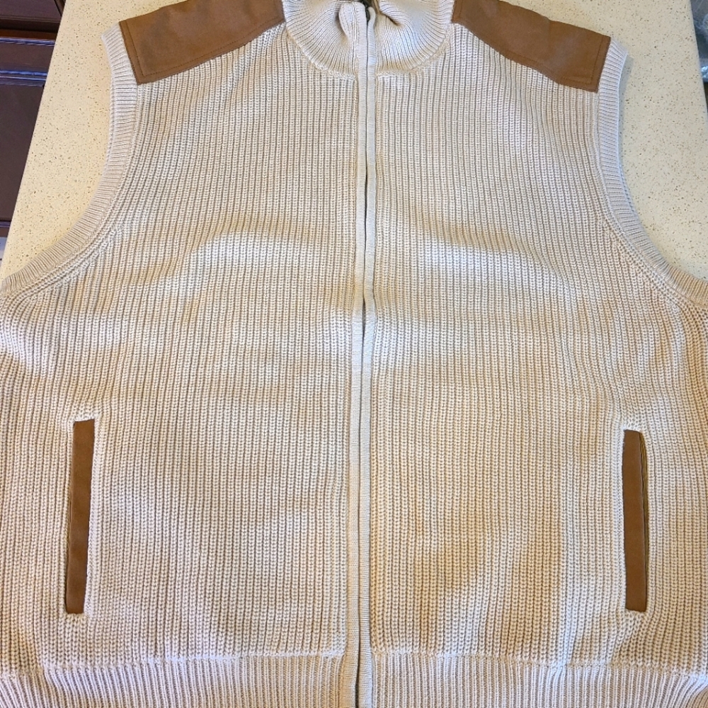 Sweater Vest